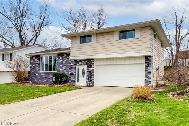 6826 Lynett Drive, Parma, OH 44129