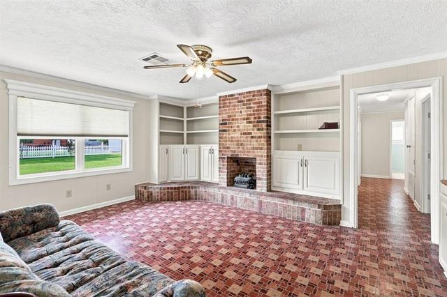 309 Davis Drive, Sulphur, LA 70663
