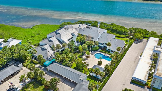 200 Waterway Road 208, Tequesta, FL 33469