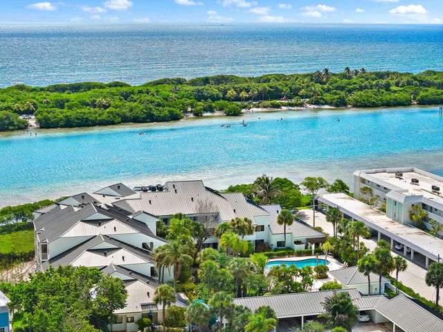 200 Waterway Road 208, Tequesta, FL 33469