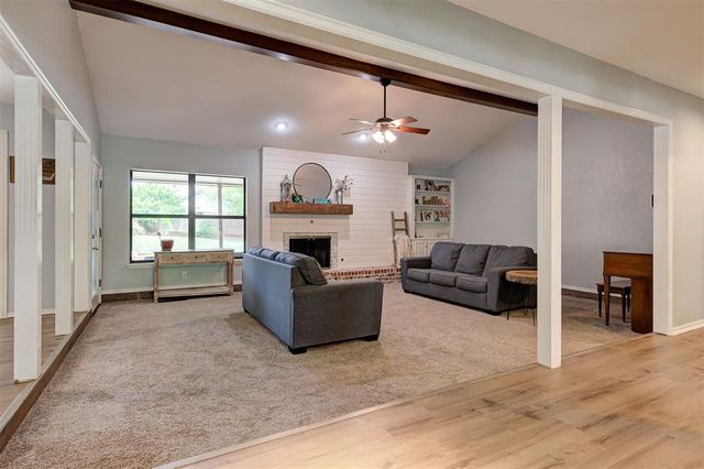 3818 Marked Tree Drive, Edmond, OK 73013