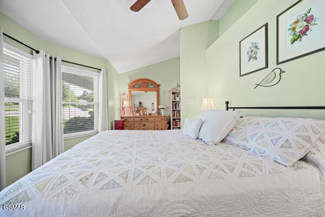 3628 Blue Byrd Lane, Kodak, TN 37764