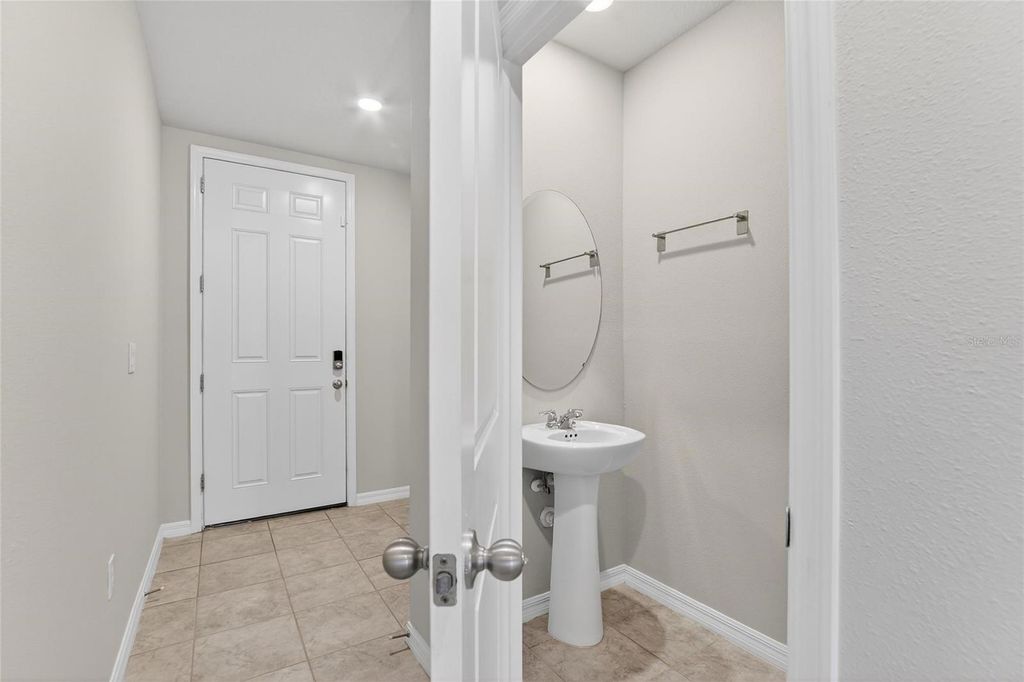 Image 24 of property listing at 2710 SCARLET BAY PLACE, Brandon, FL 33510