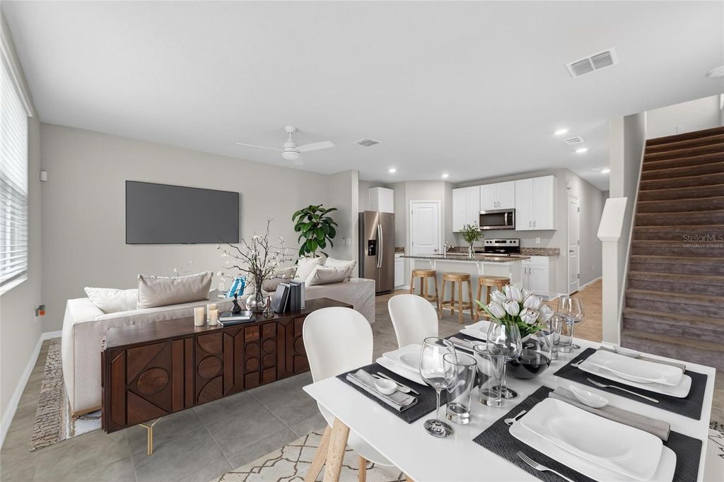 Image 4 of property listing at 2710 SCARLET BAY PLACE, Brandon, FL 33510