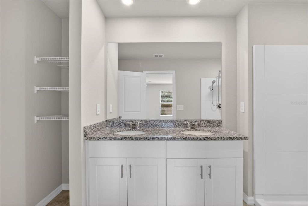 Image 39 of property listing at 2710 SCARLET BAY PLACE, Brandon, FL 33510