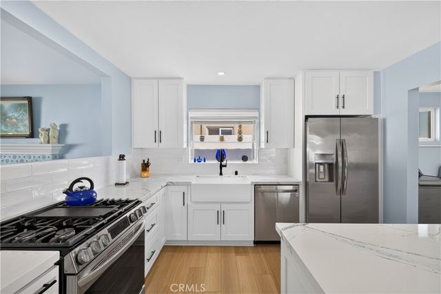 21311 Antiqua Lane, Huntington Beach, CA 92646