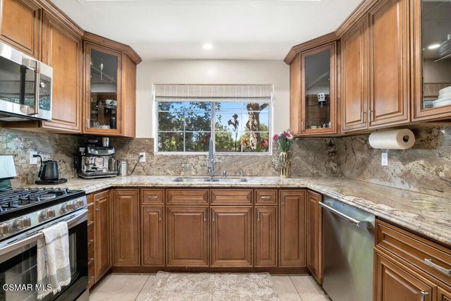 18316 Keswick Street, Reseda, CA 91335