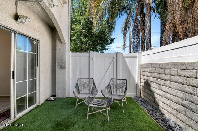 18316 Keswick Street, Reseda, CA 91335