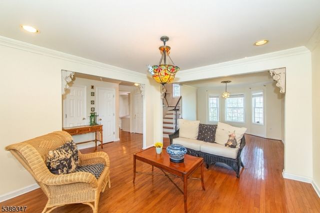 2 Witherwood Dr, Hardyston Twp., NJ 07419