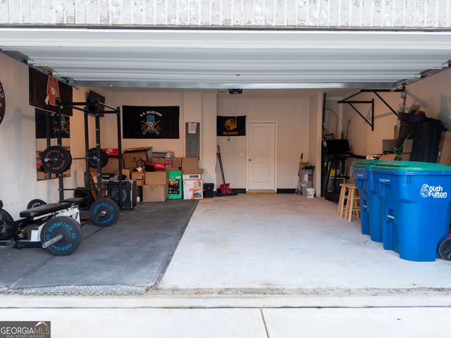 6960 Newcastle Court, Fairburn, GA 30213