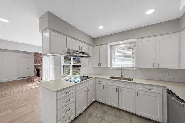 6250 Shirley Drive, North Richland Hills, TX 76180