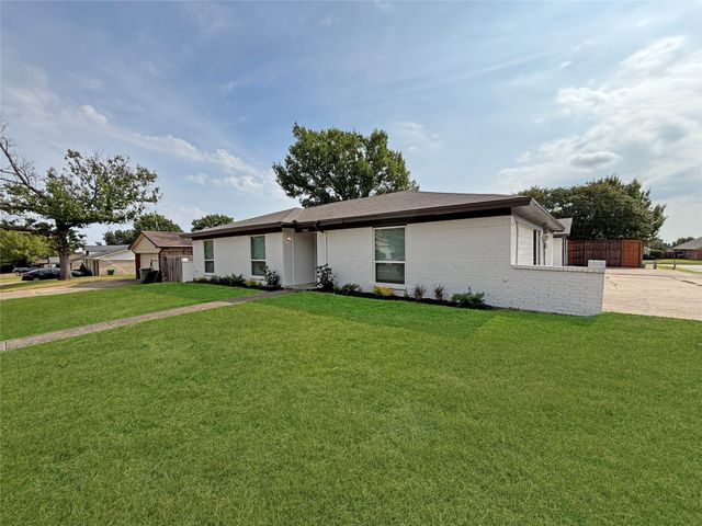 6250 Shirley Drive, North Richland Hills, TX 76180