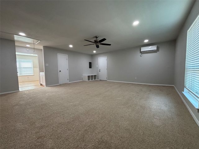 6250 Shirley Drive, North Richland Hills, TX 76180