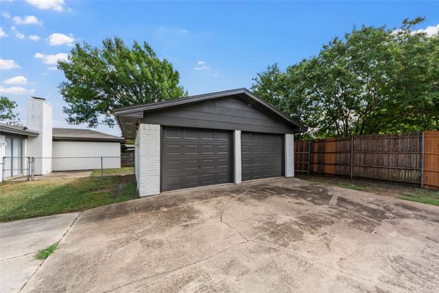 6250 Shirley Drive, North Richland Hills, TX 76180