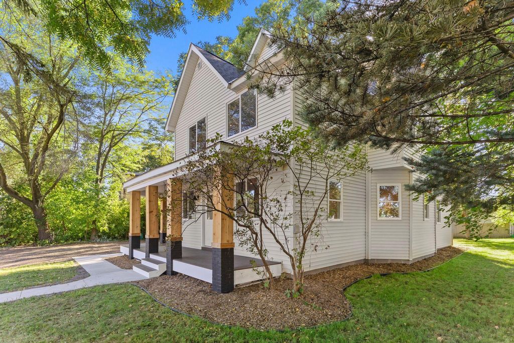 301 Center Avenue S, Montrose, MN 55363 — photo 4