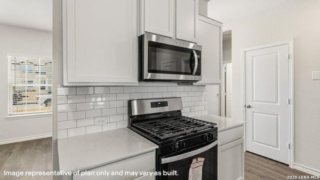 155 Ivy Way, Mico, TX 78056