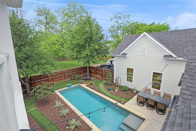 605 Barnes Street, Mckinney, TX 75069