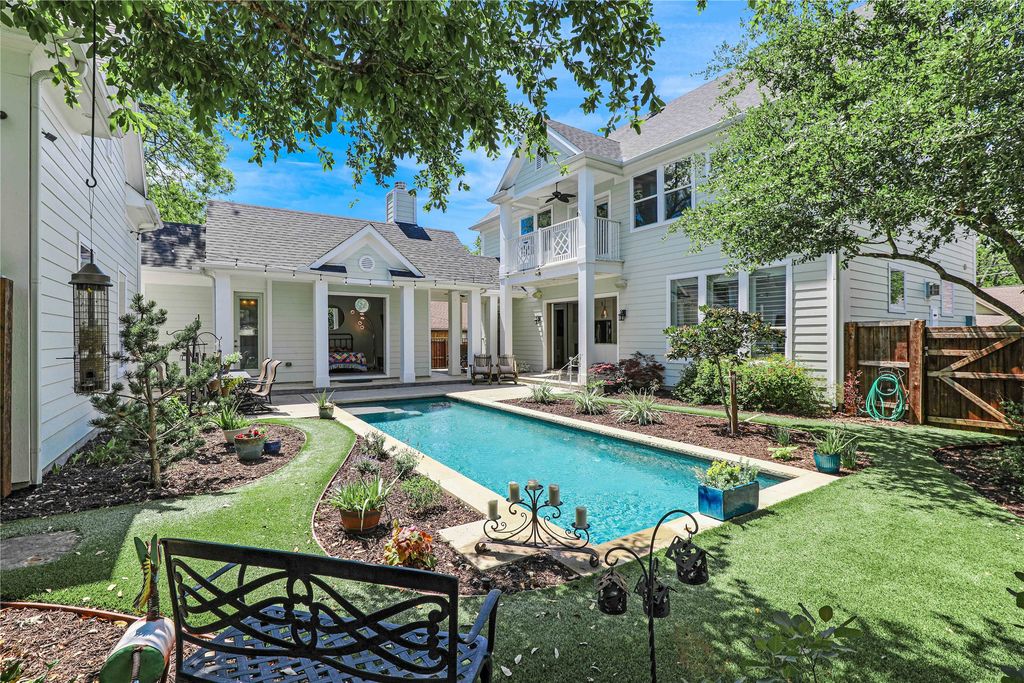 605 Barnes Street, Mckinney, TX 75069