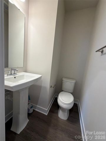 4136 Auburn Oak Lane, Charlotte, NC 28208