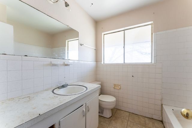 413 Deer Creek Road, Everman, TX 76140