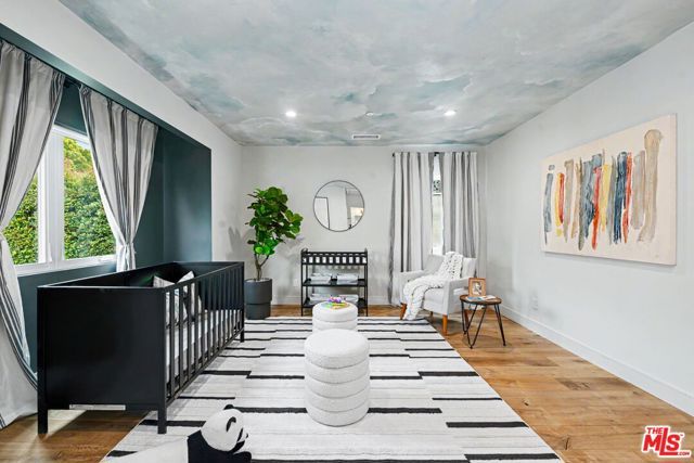 922 Berkeley Street, Santa Monica, CA 90403