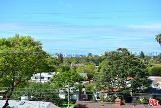 922 Berkeley Street, Santa Monica, CA 90403