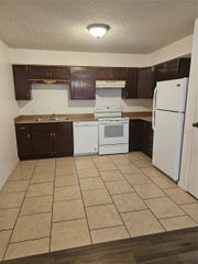 331 W ALAMO DRIVE, Lakeland, FL 33813