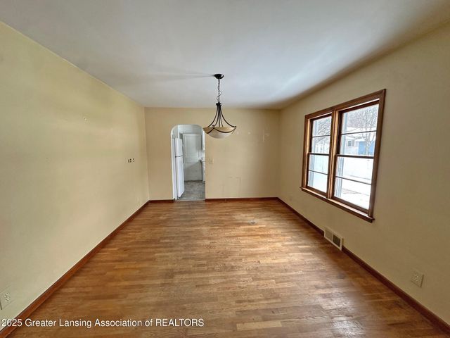 2345 Lyons Avenue, Lansing, MI 48910