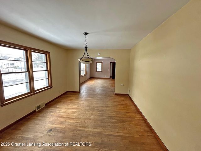 2345 Lyons Avenue, Lansing, MI 48910