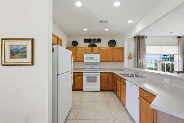 470 Colonel Thomas Heyward Rd, Bluffton, SC 29909