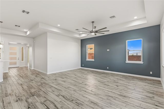 2027 E Lago Grande Court, Fort Mohave, AZ 86426