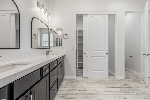 2027 E Lago Grande Court, Fort Mohave, AZ 86426