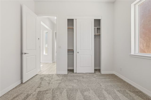 2027 E Lago Grande Court, Fort Mohave, AZ 86426