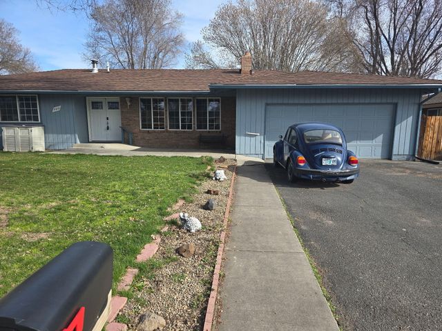 3411 Grenada Way, Klamath Falls, OR 97603