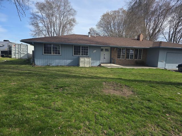 3411 Grenada Way, Klamath Falls, OR 97603