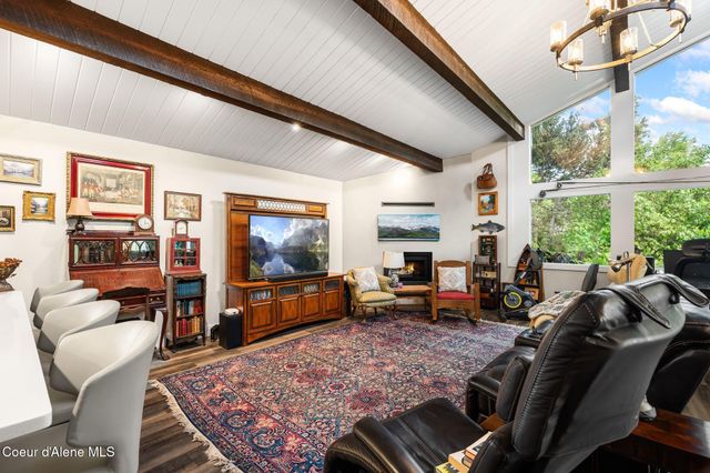 207 Birch Banks Road, Sagle, ID 83860