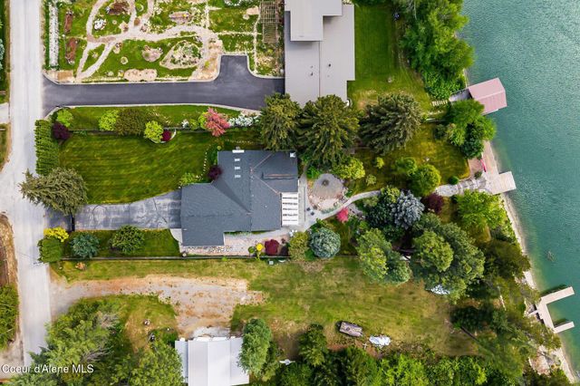 207 Birch Banks Road, Sagle, ID 83860