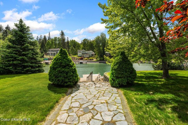 207 Birch Banks Road, Sagle, ID 83860