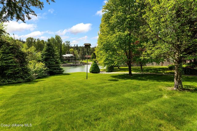 207 Birch Banks Road, Sagle, ID 83860