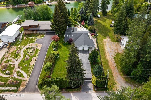 207 Birch Banks Road, Sagle, ID 83860
