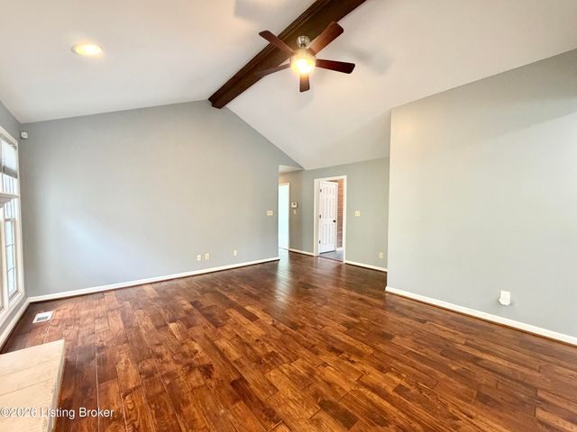 3410 Hardwood Forest Dr, Louisville, KY 40214