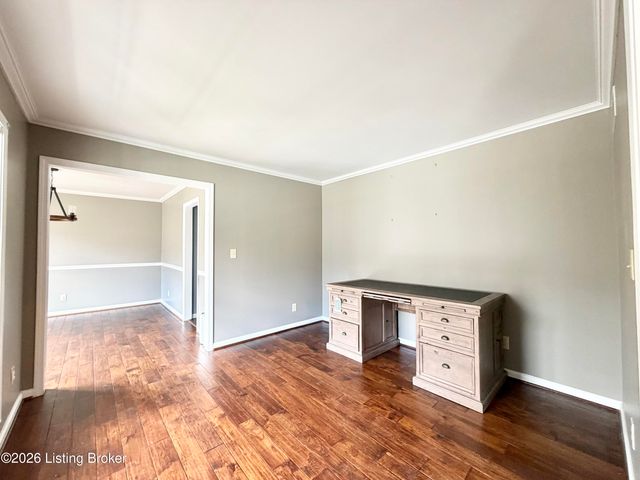 3410 Hardwood Forest Dr, Louisville, KY 40214