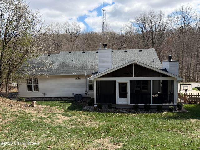 3410 Hardwood Forest Dr, Louisville, KY 40214