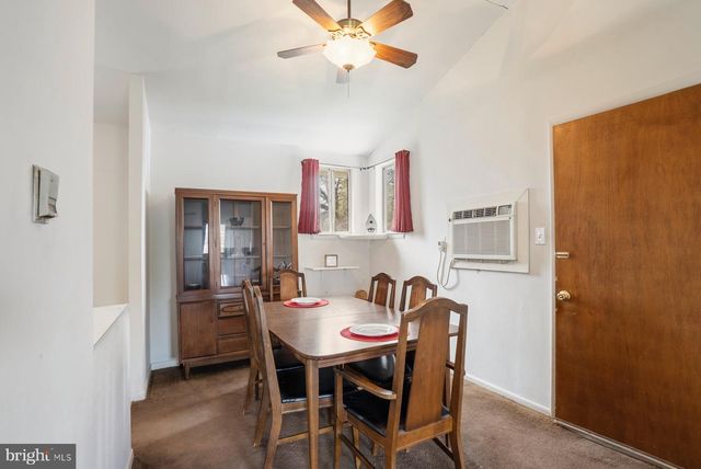 1409 BURLINGTON AVE, Delanco, NJ 08075