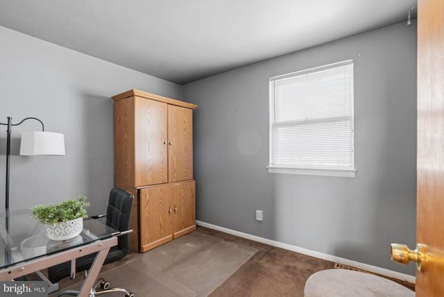 1409 BURLINGTON AVE, Delanco, NJ 08075