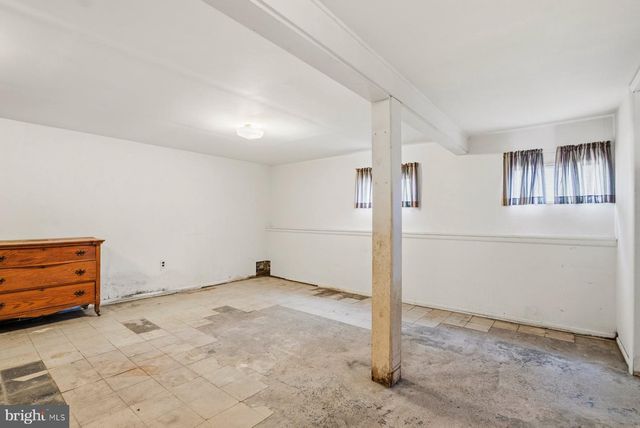 1409 BURLINGTON AVE, Delanco, NJ 08075