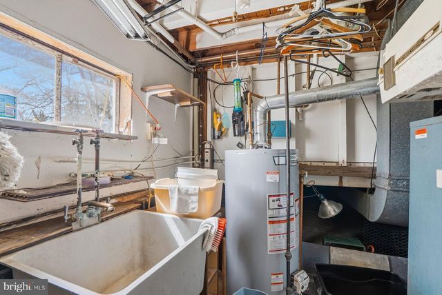 1409 BURLINGTON AVE, Delanco, NJ 08075