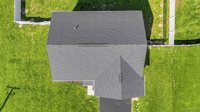 6228 Hoover Road, Wheatfield, NY 14132