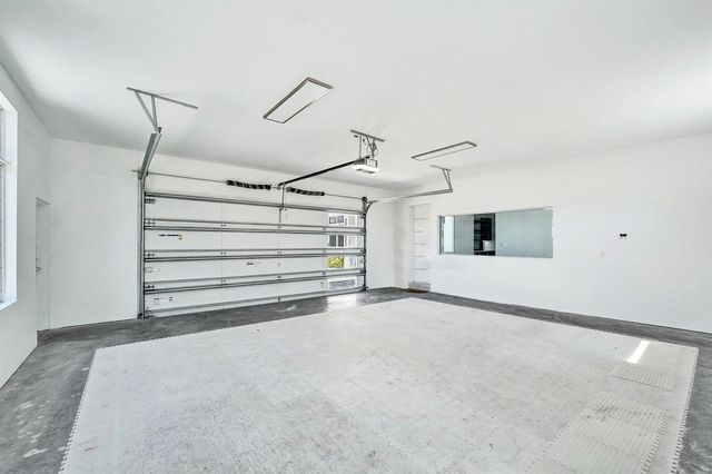 11201 SW 3rd Street, Plantation, FL 33325