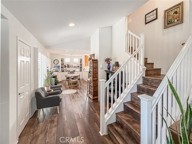 2037 Freesia Avenue, Simi Valley, CA 93063